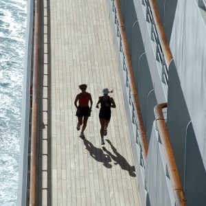 Crystal Serenity - Jogging Deck