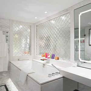 Crystal Mozart - Crystal Suite Bathroom